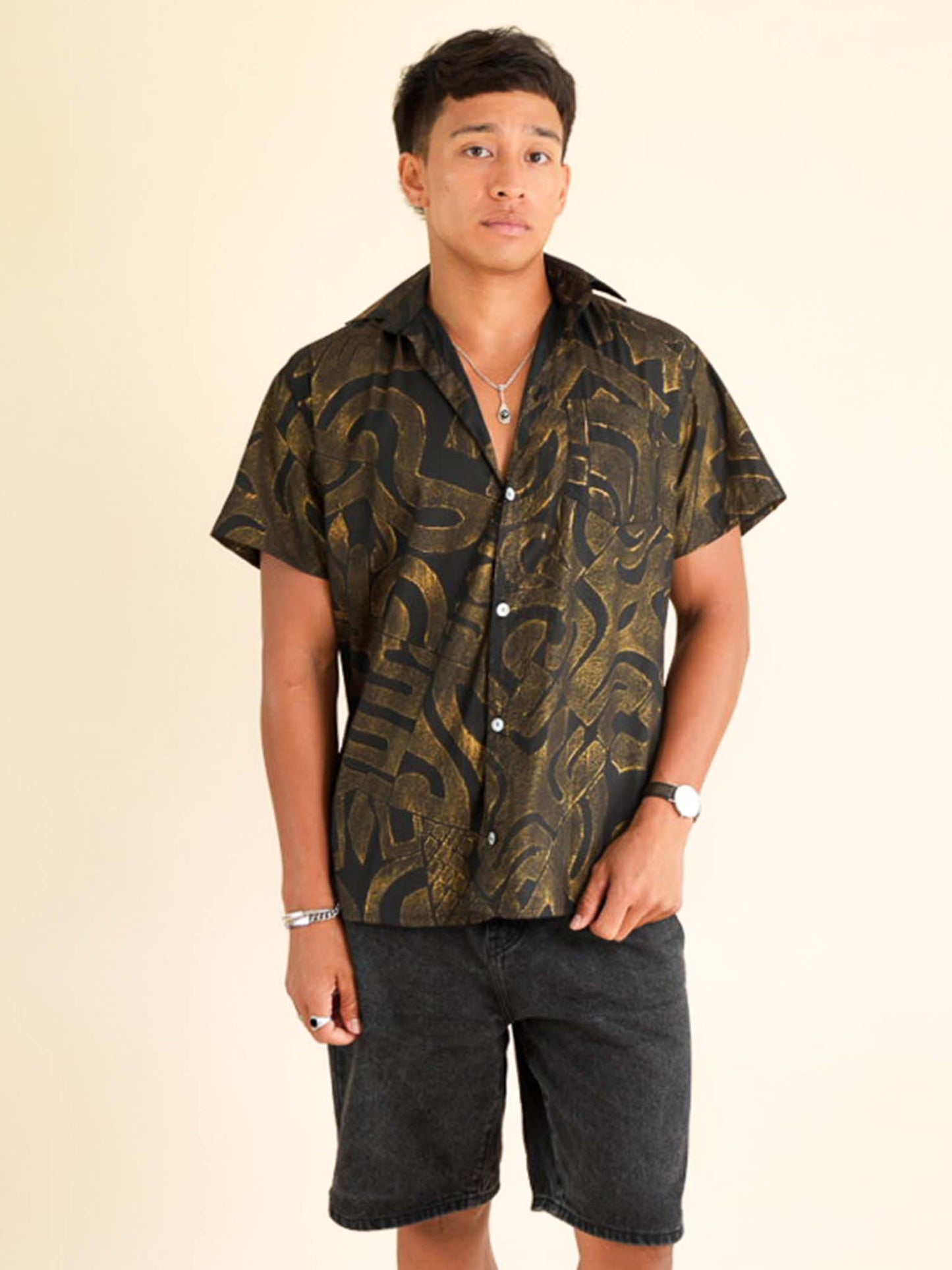 Taputu Shirt - Black/Gold