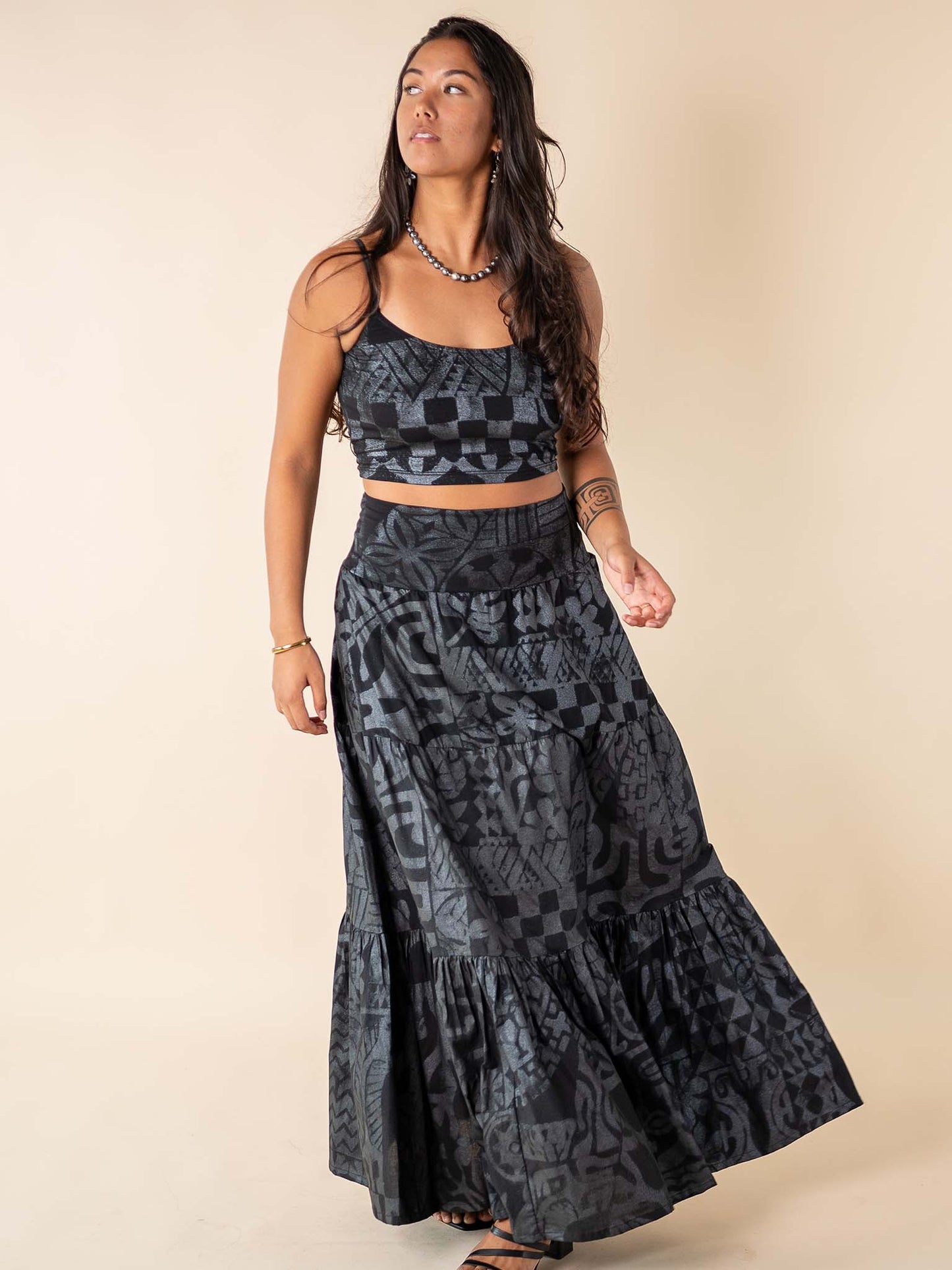 Keanavai Skirt - Tahitian Black pearl