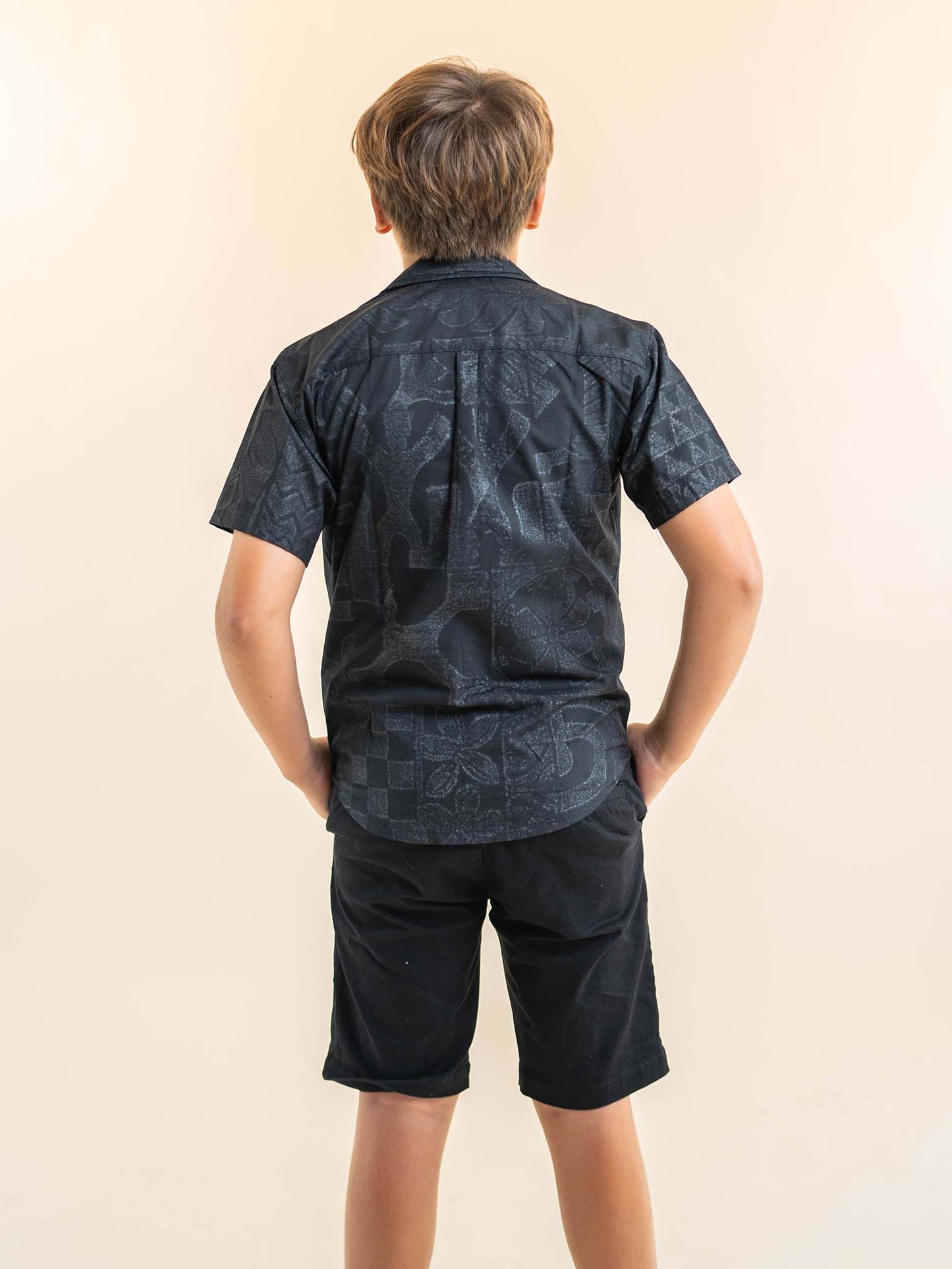 Tumu Shirt - Tahitian Black Pearl