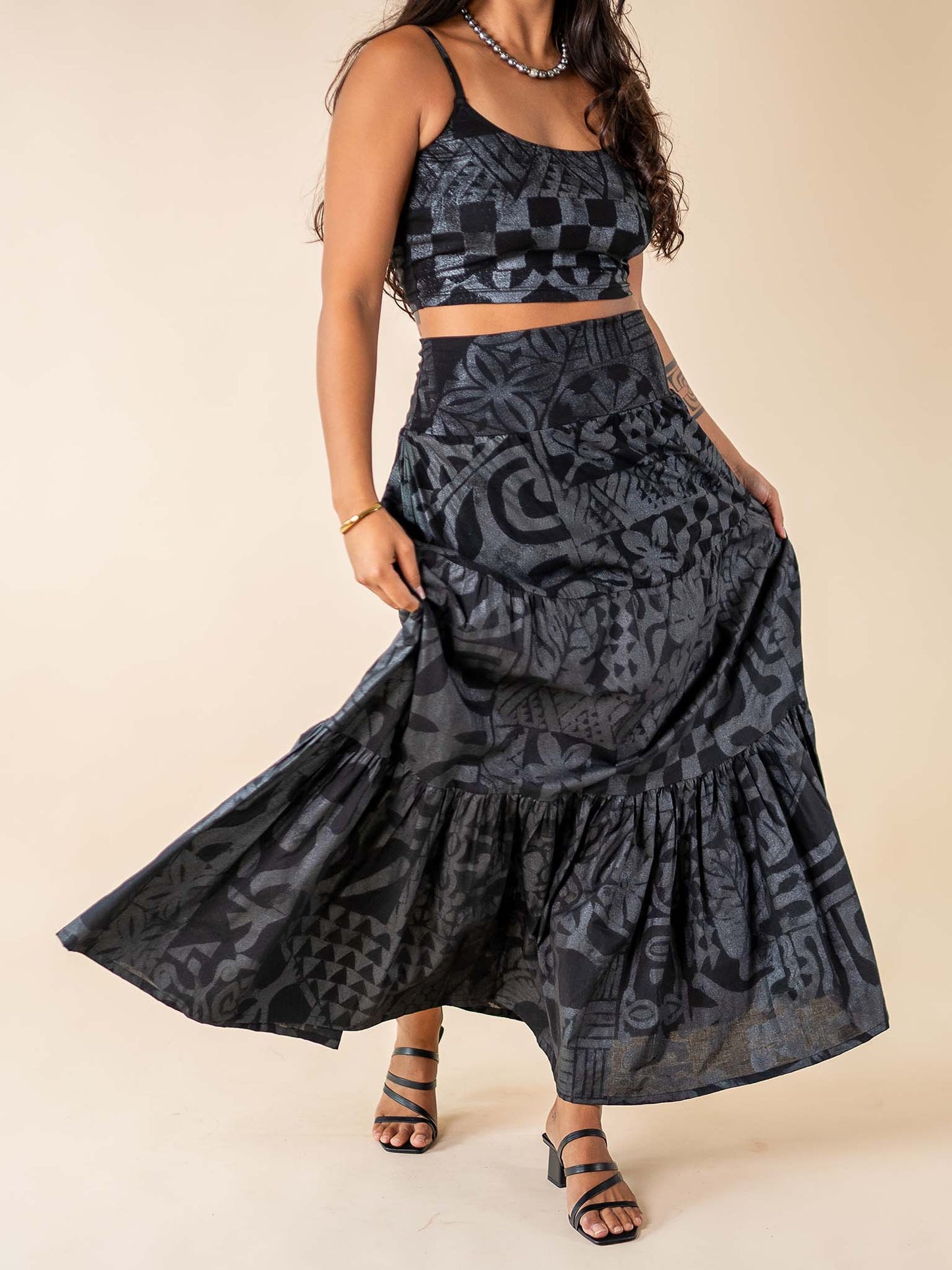 Keanavai Skirt - Tahitian Black pearl