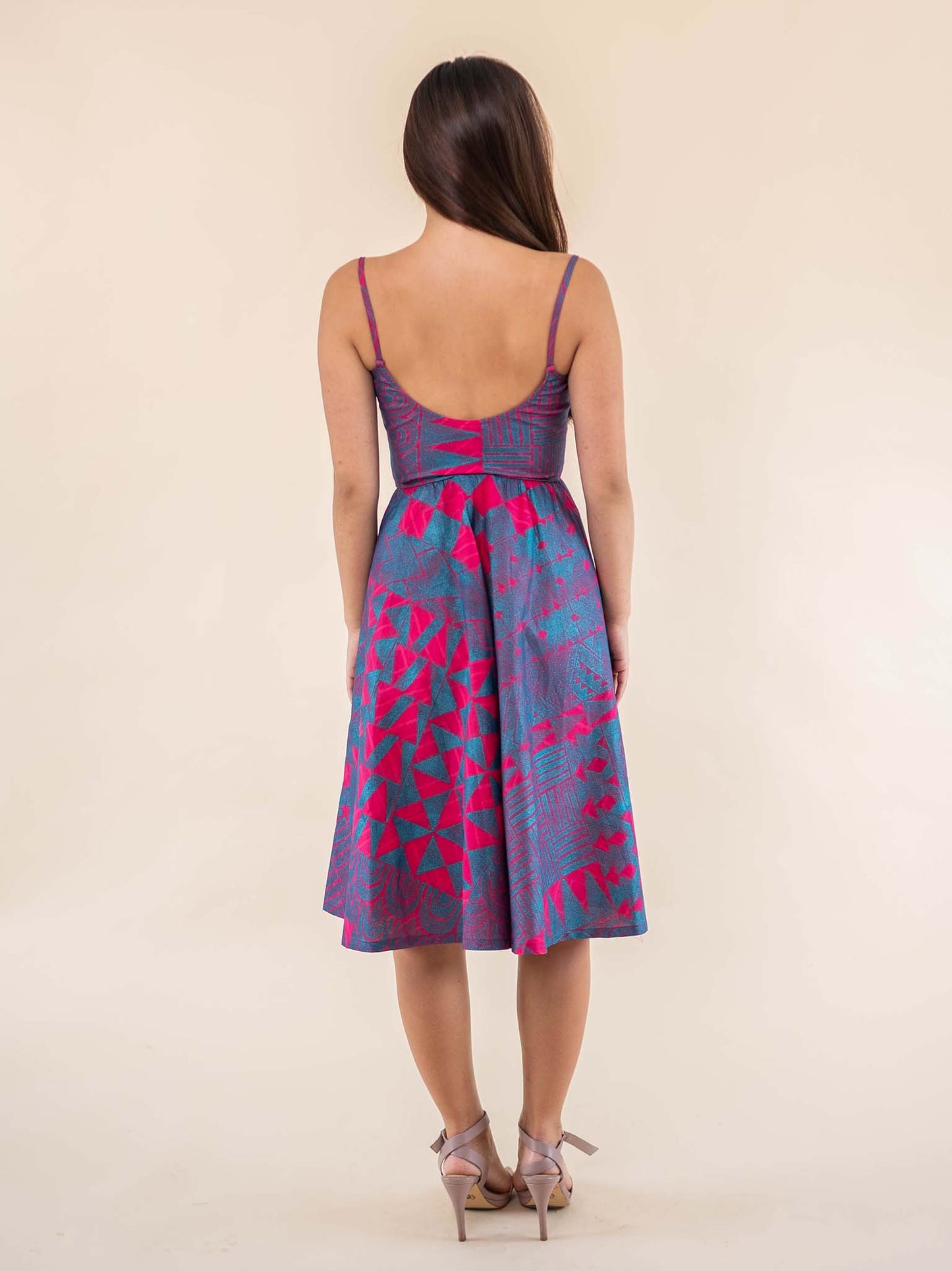 Hunaarii Dress - Fuchsia Pearl