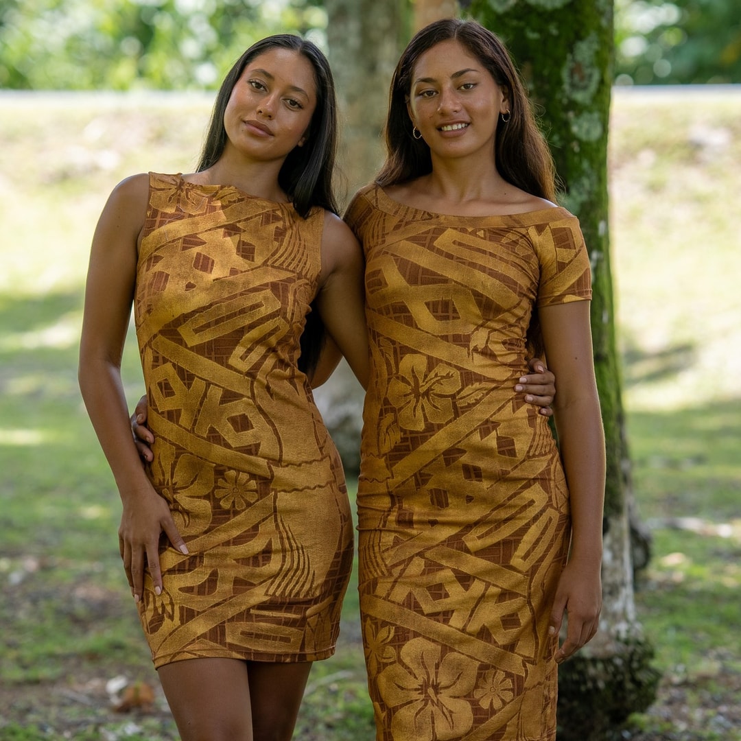 An honour to wear. Huia in Bronze.
