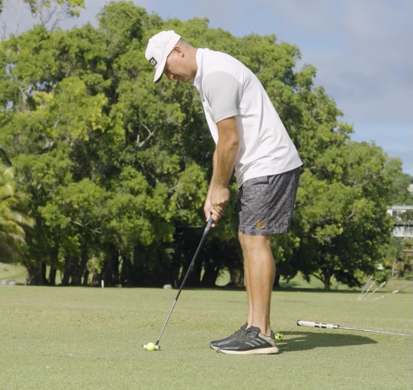 Avaiki Shorts on the green ⛳️
Designed for easy movement, warm days, and wherever the day takes you.