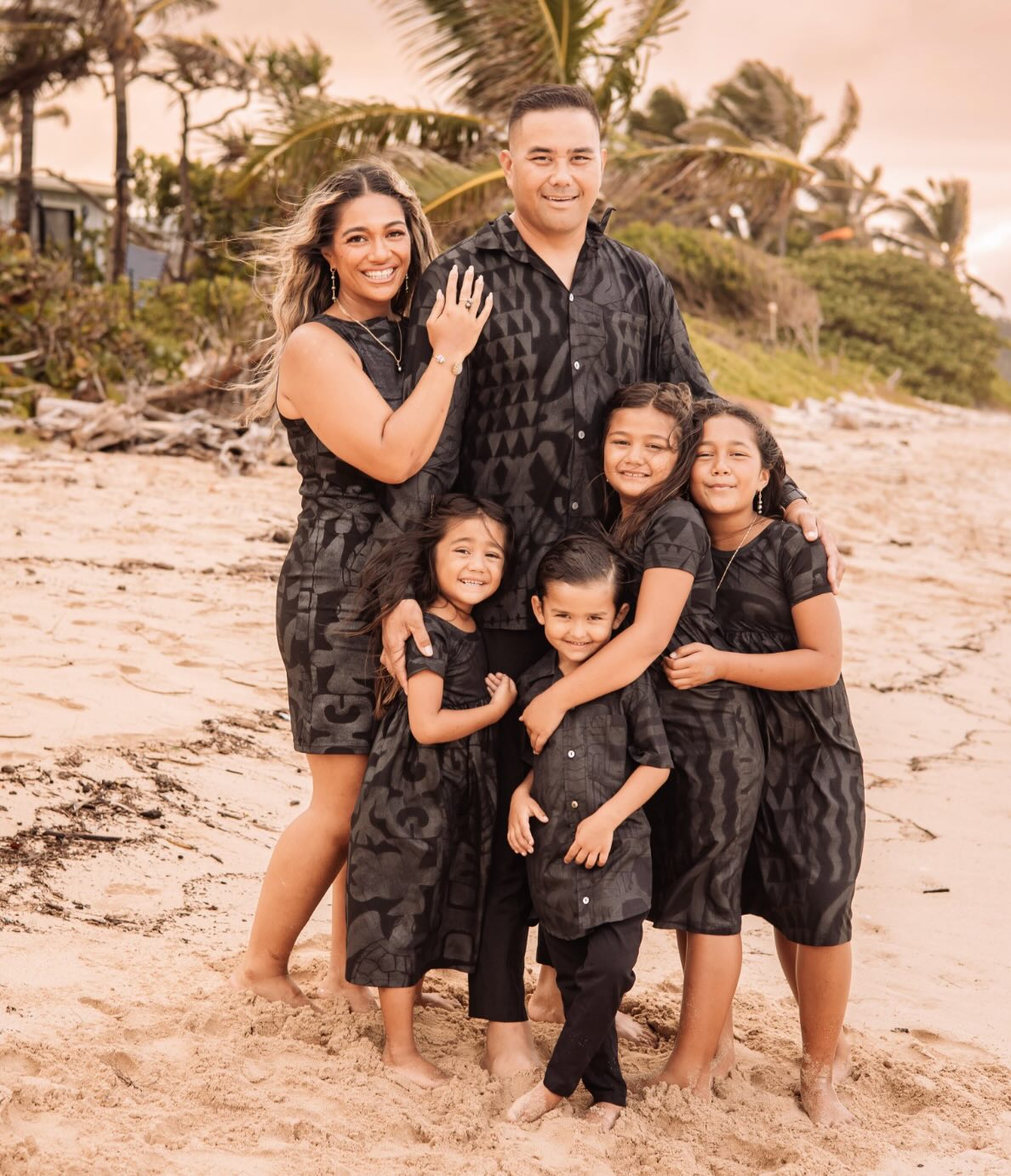 Family is at the heart of our community❤️
We are so proud to celebrate the Lauhingoa family and the beautiful community we get to call our own.