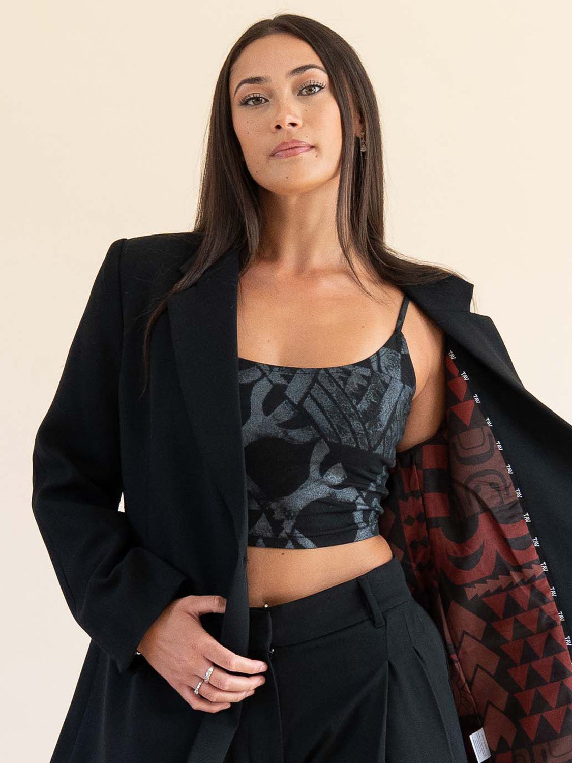 Hunaarii Crop Top - Tahitian Black Pearl