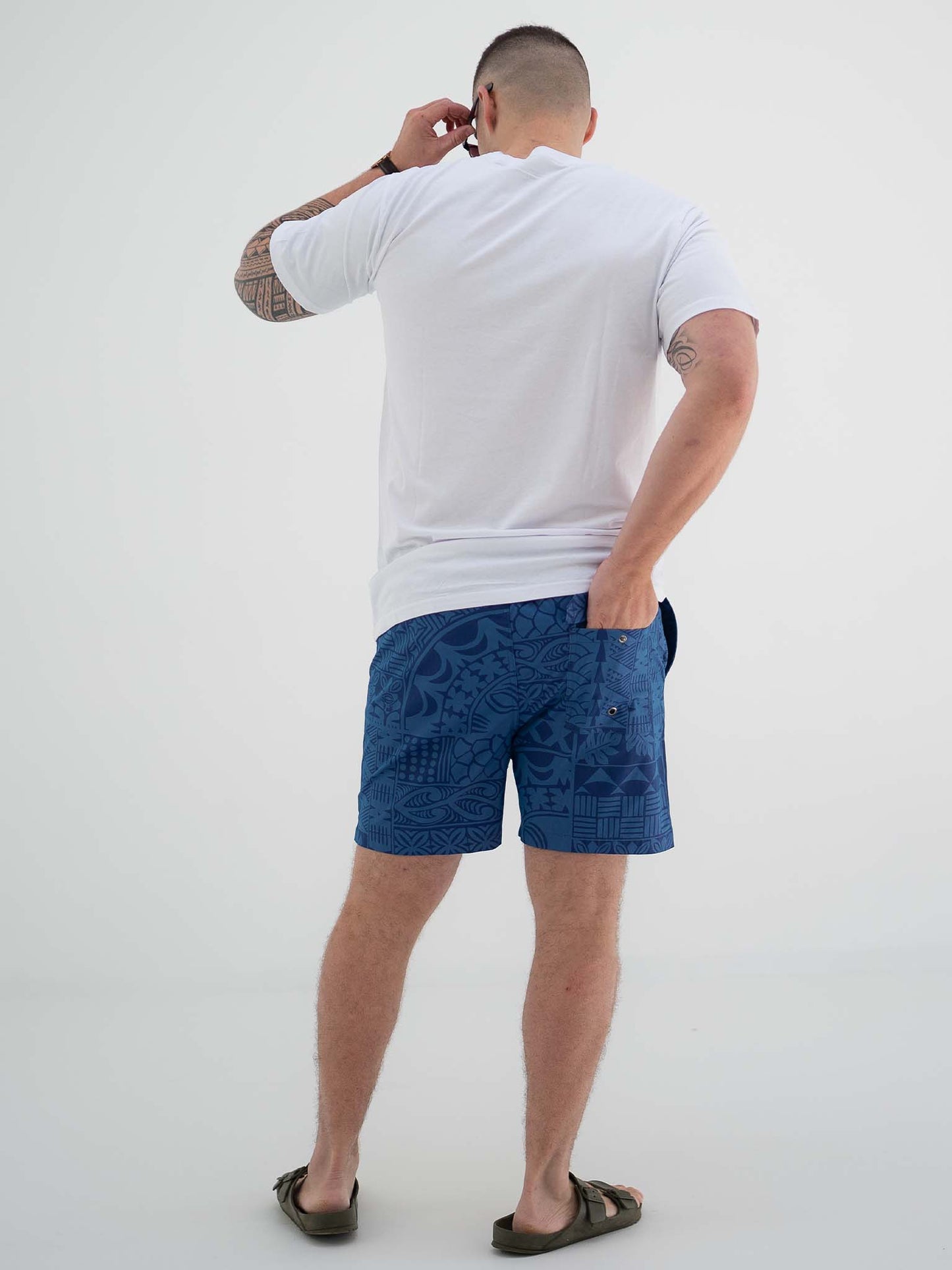 Avaiki Shorts - Navy