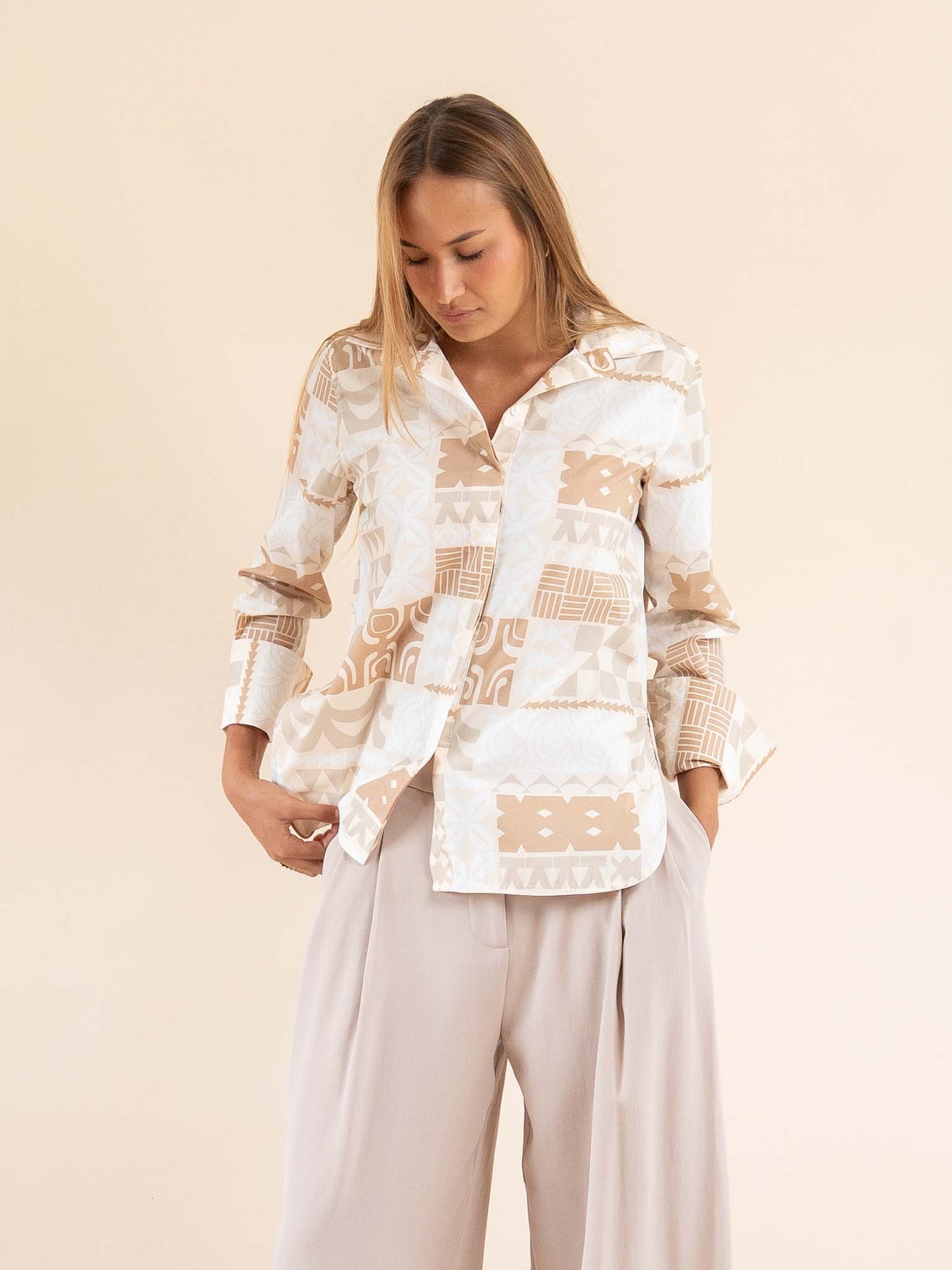 Raiana Shirt - Beige