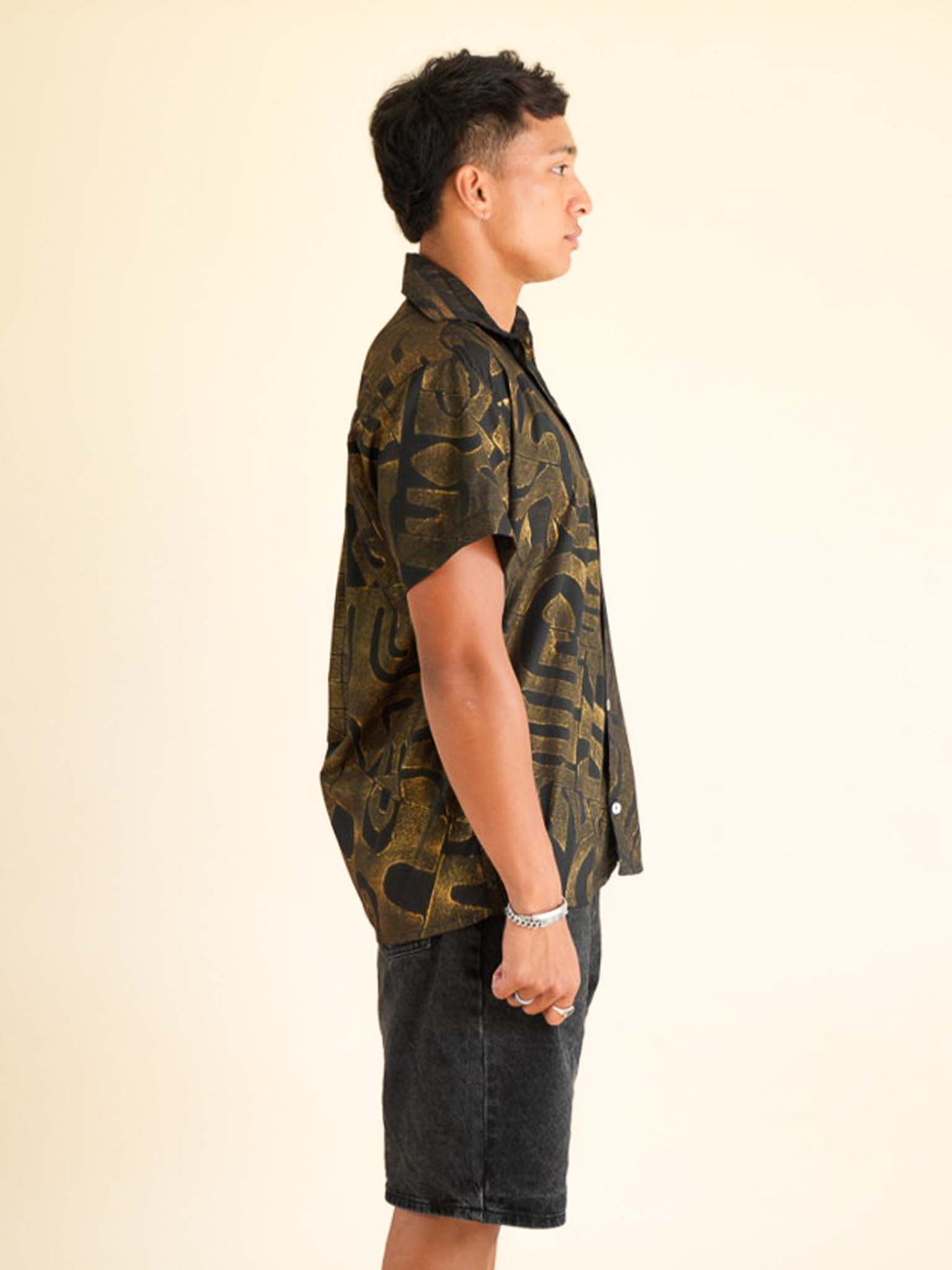 Taputu Shirt - Black/Gold