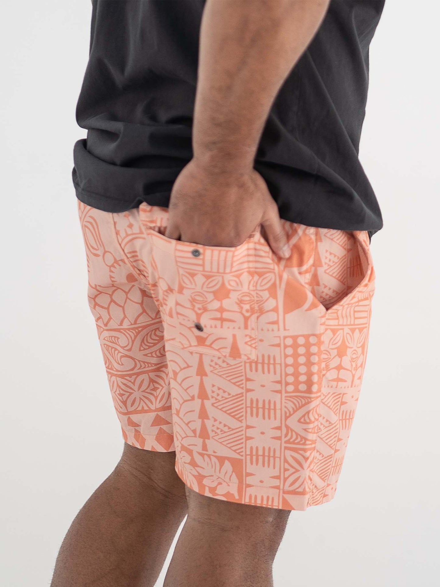 Avaiki Shorts - Salmon