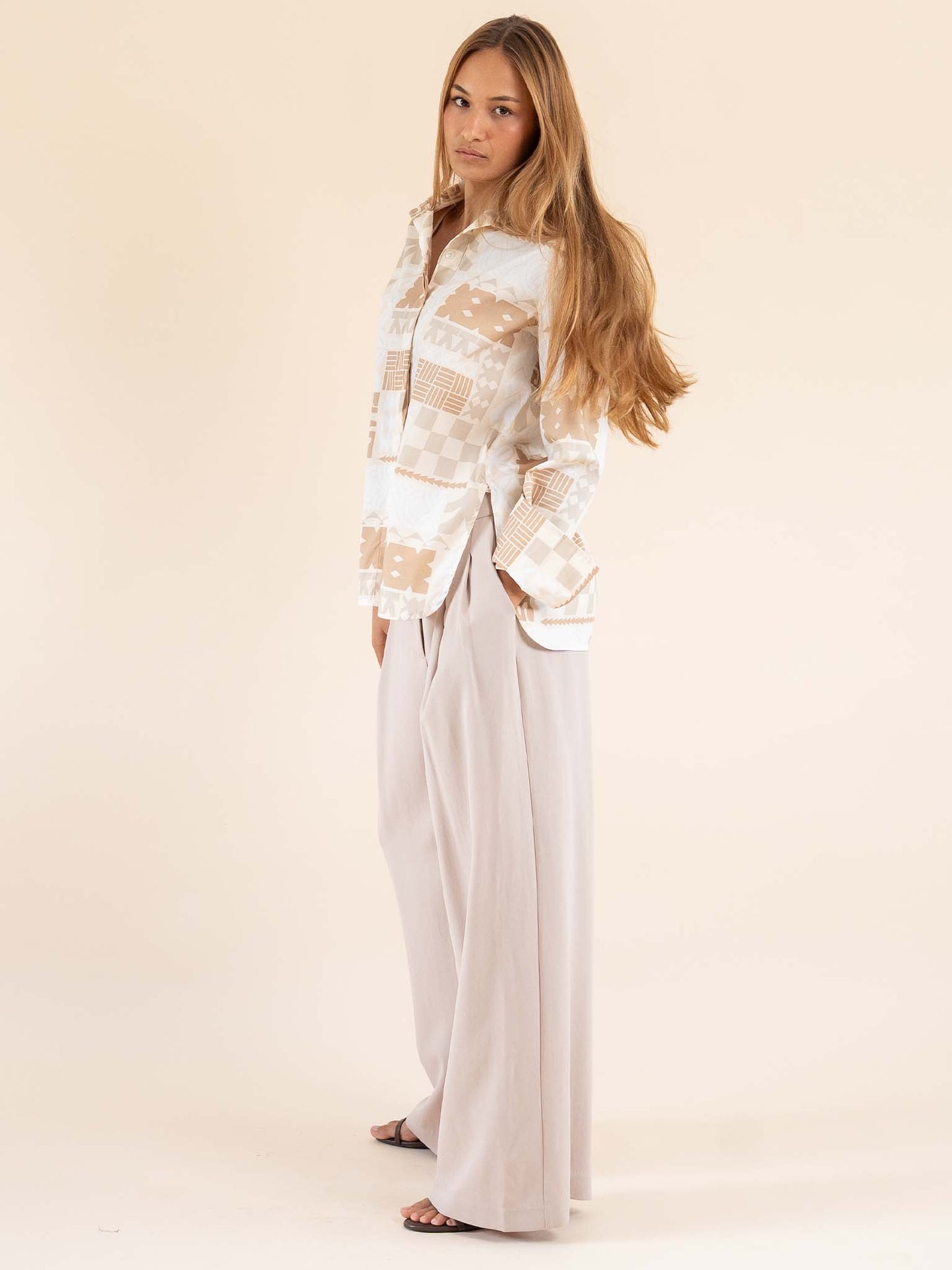 Raiana Shirt - Beige