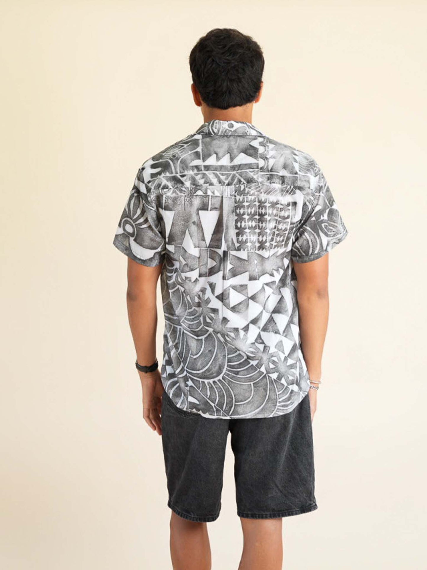 Taputu Shirt - Stone