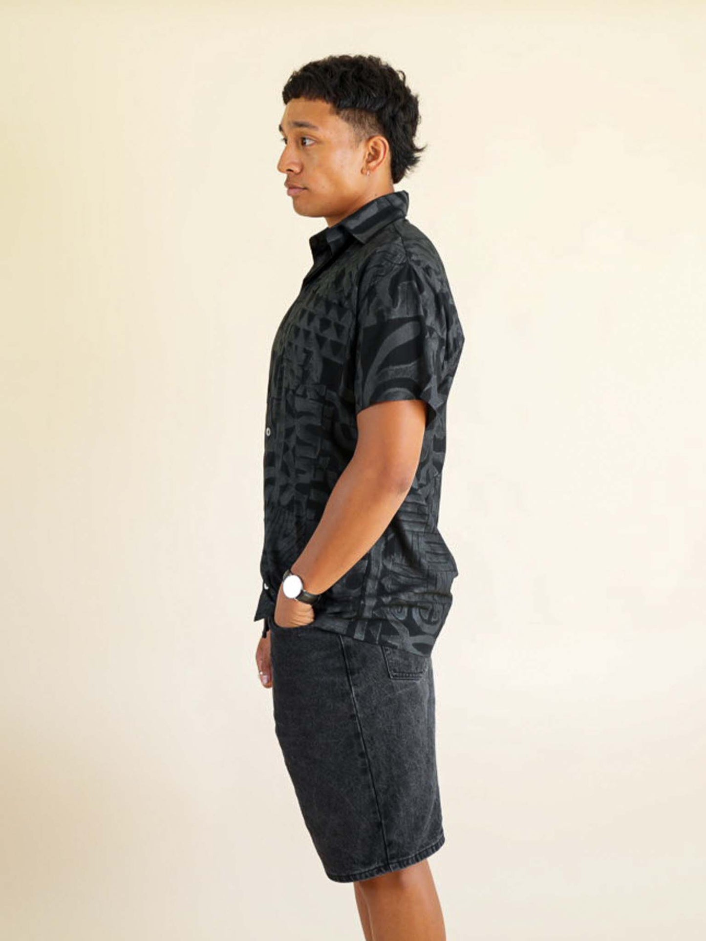 Taputu Shirt - Tahitian Black Pearl