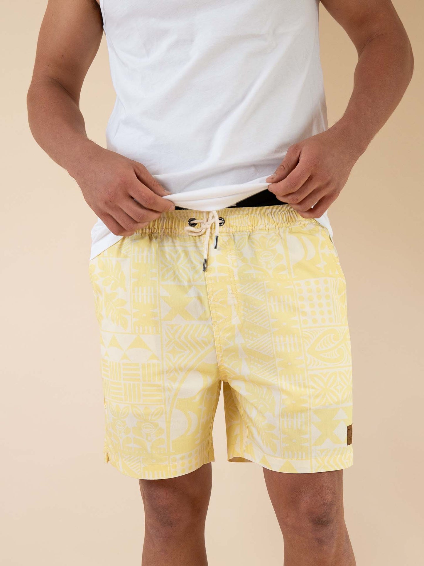 Avaiki Shorts - Butter