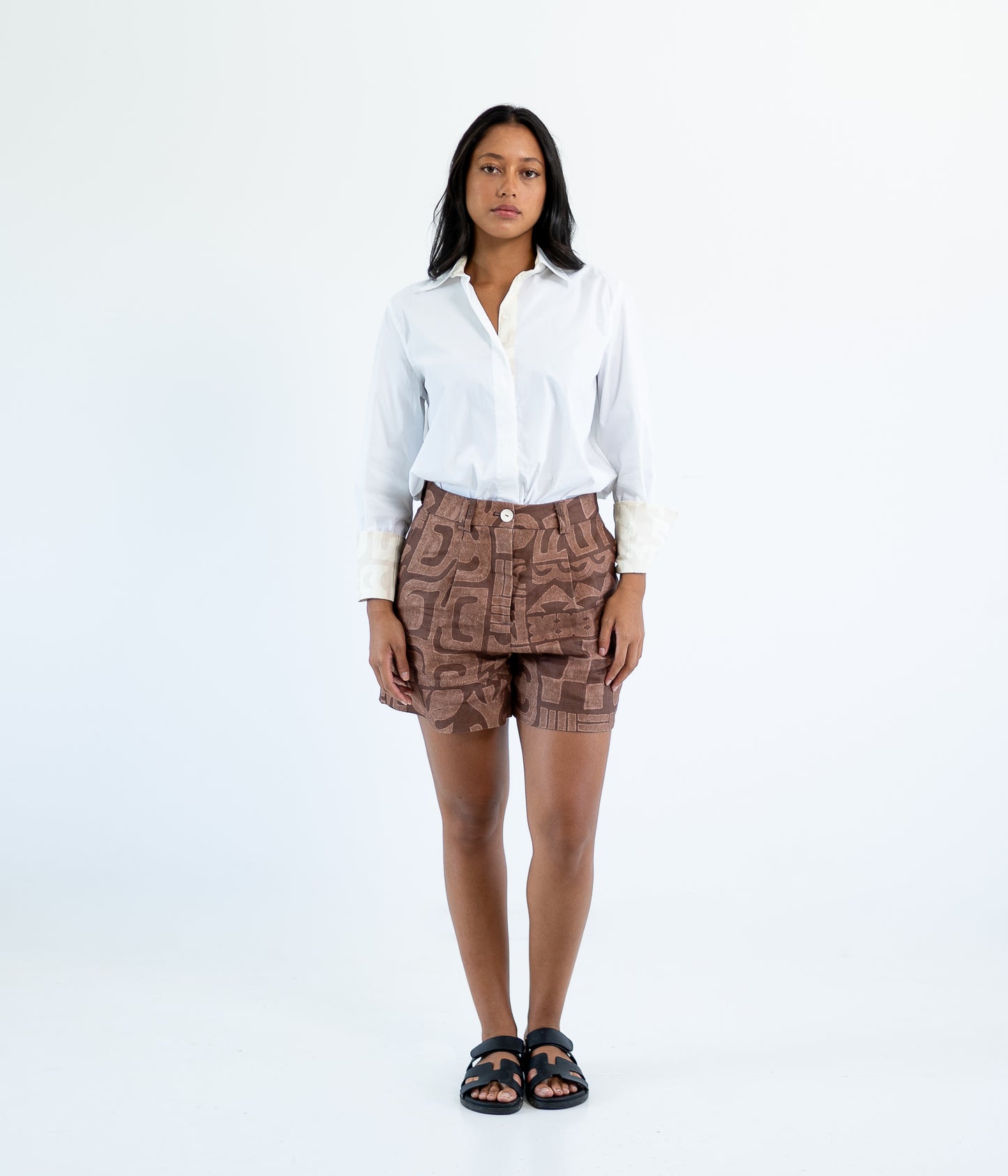 Meari Tailored Short - Coco