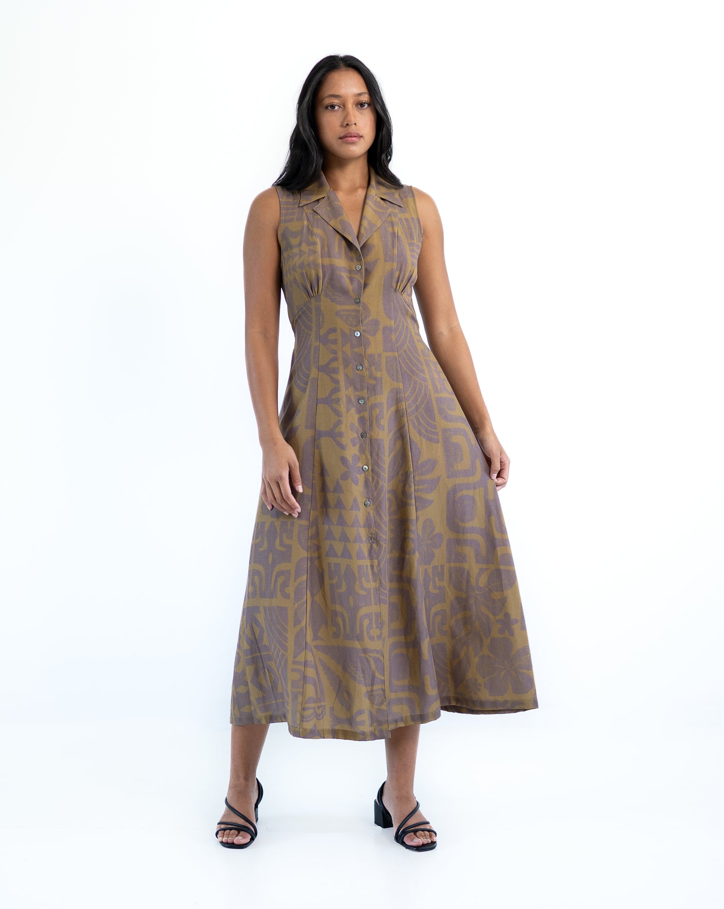 Pivai Button Dress - Brown