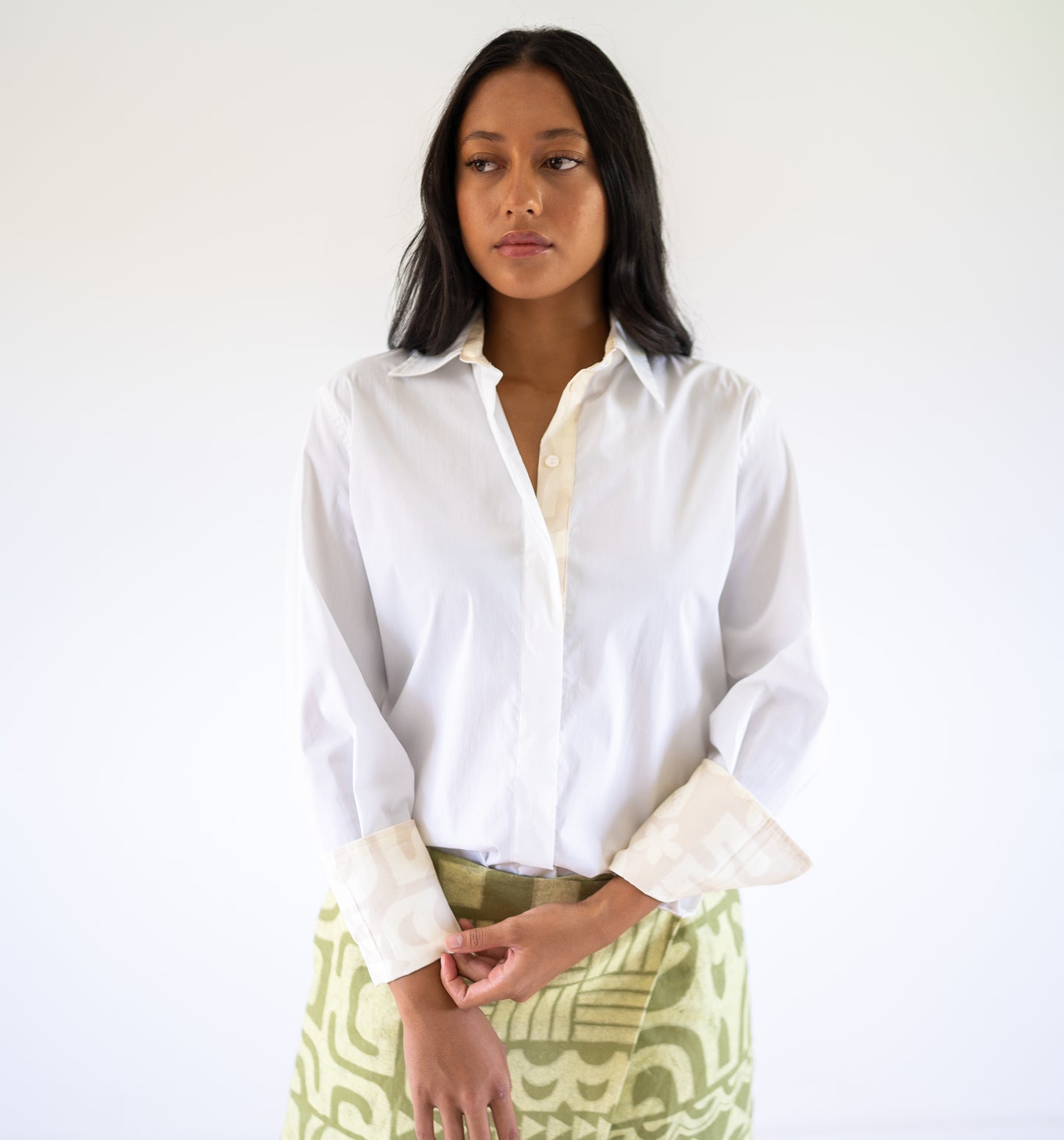 Raiana Contrast Shirt - Cream