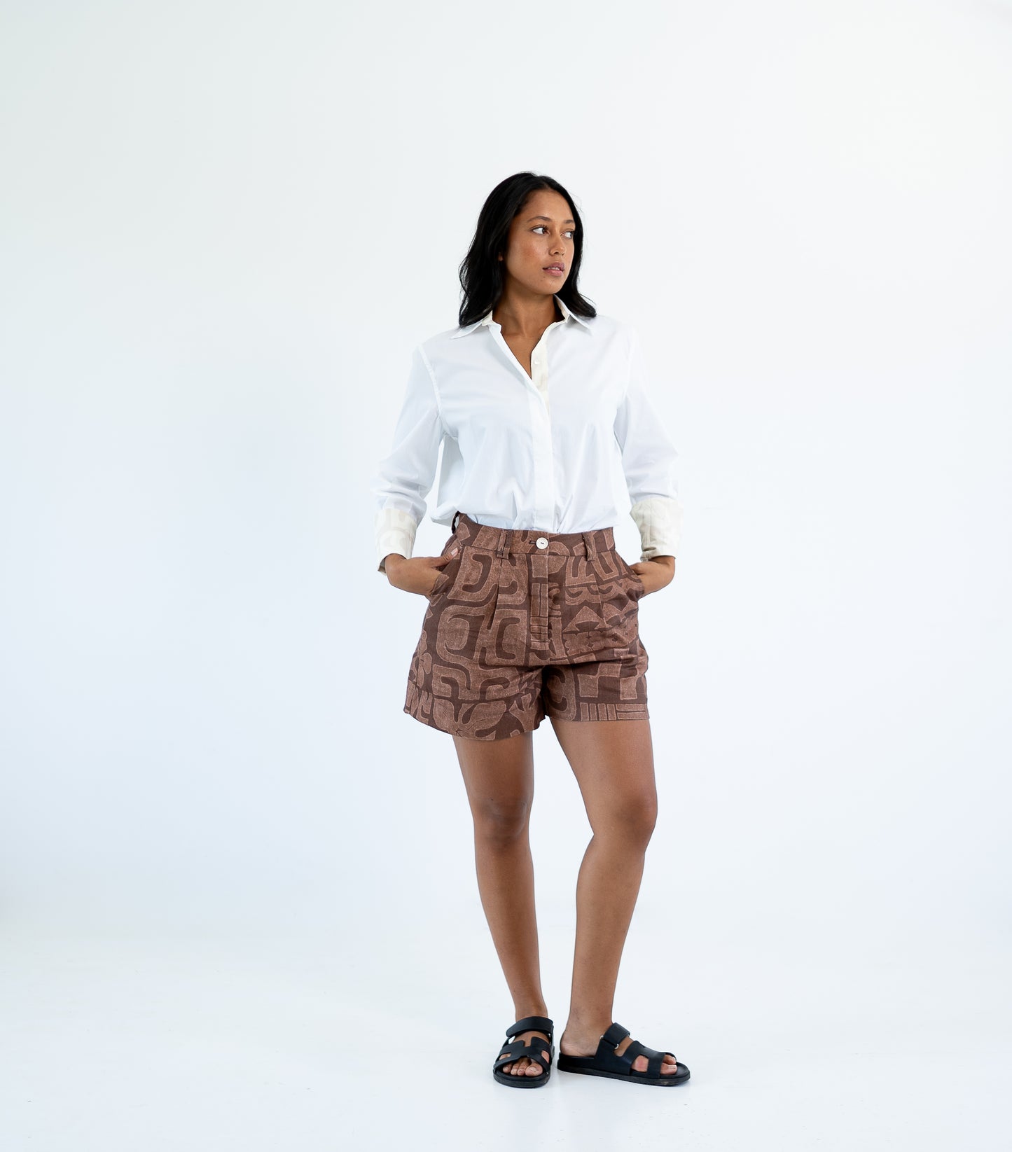 Meari Tailored Short - Coco